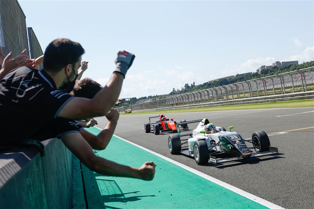 (Foto: Campos Racing)